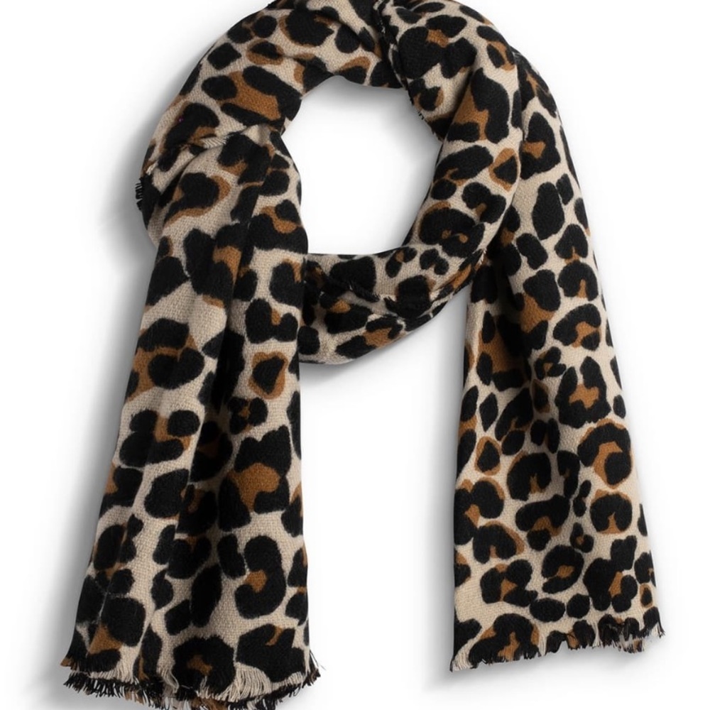 SOLE SOCIETY Leopard Print Scarf